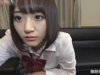 每日一签肥臀细腰女上位：“你别动，我坐上来夹你”。